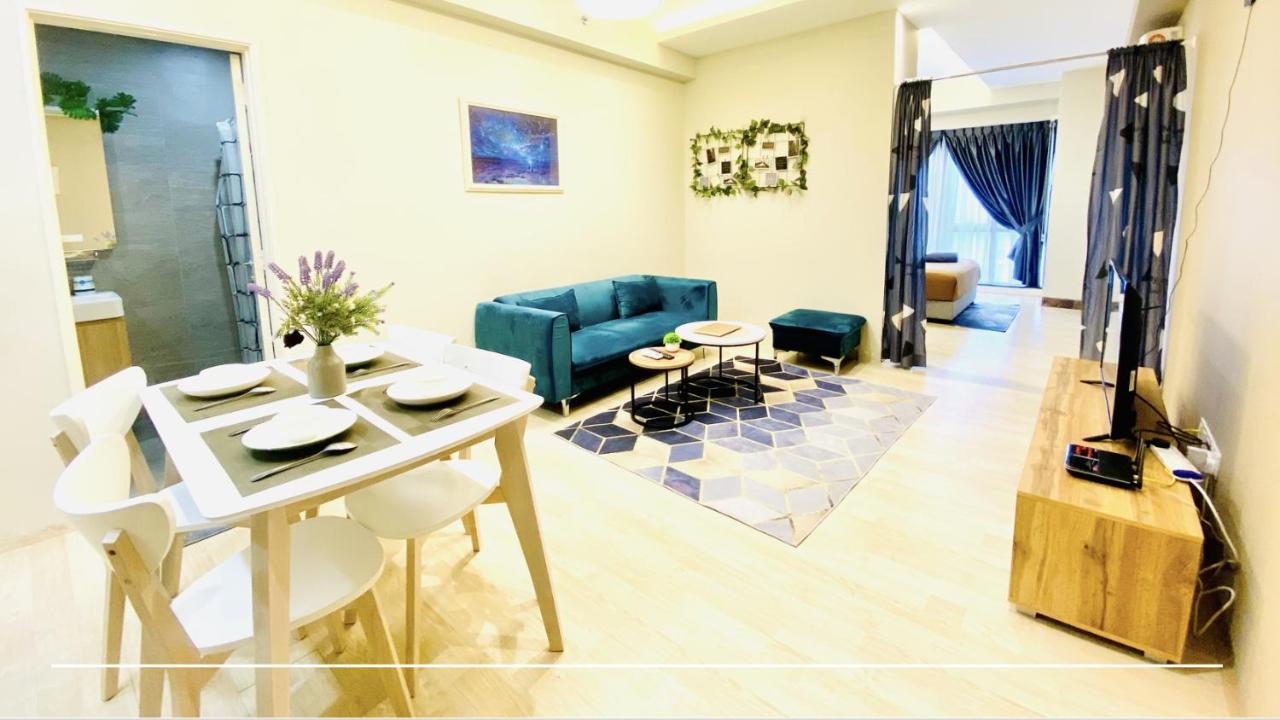 Apartemen 13a-aurora Place- Pavilion *